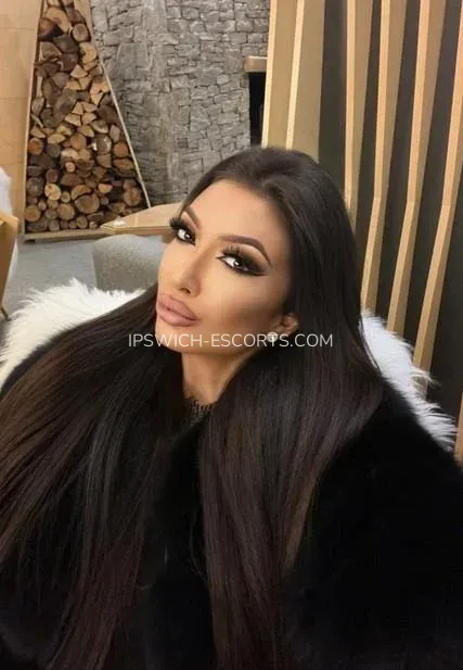 Ipswich escorts Emma — 4