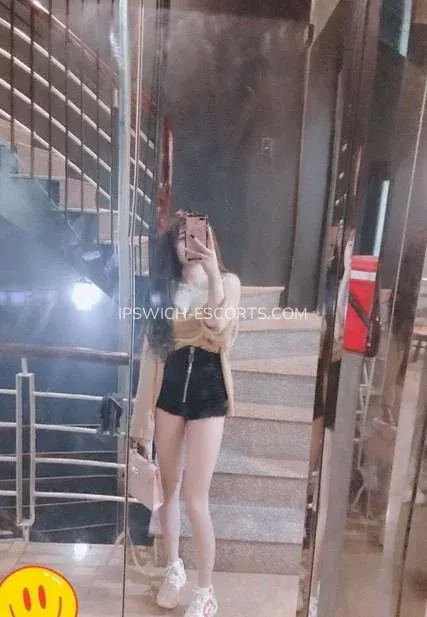 Ipswich escorts Emelie — 3