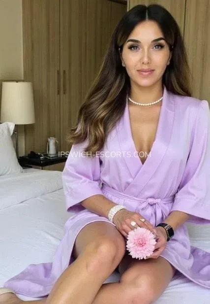 Ipswich escorts Malin — 3
