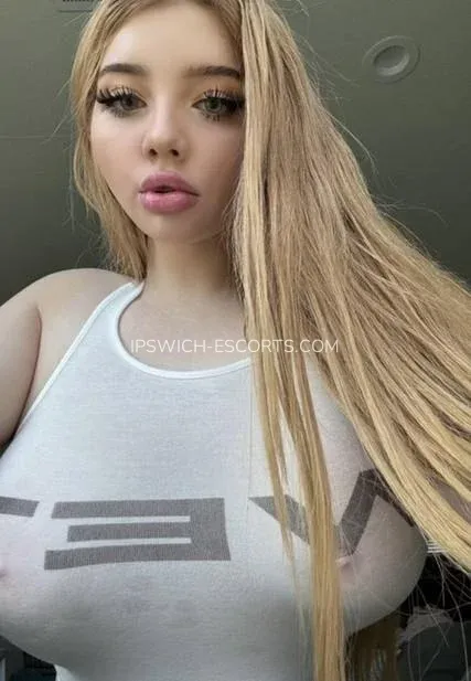 Ipswich escorts Kendall — 1