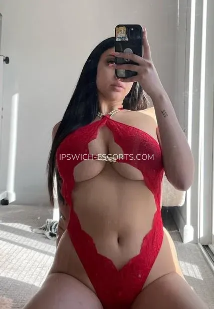Ipswich escorts Emelie — 1