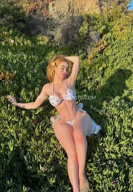 Ipswich escorts Andrea — 1