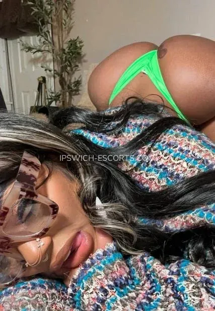 Ipswich escorts Elin — 5