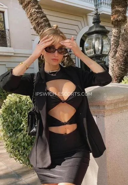 Ipswich escorts Amy — 6