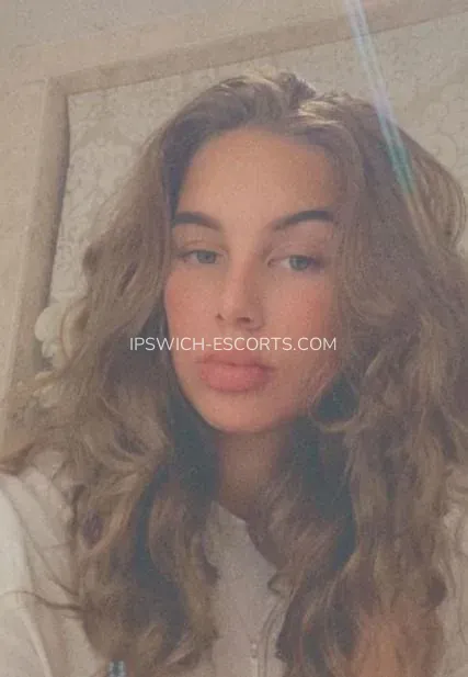 Ipswich escorts Clara — 4