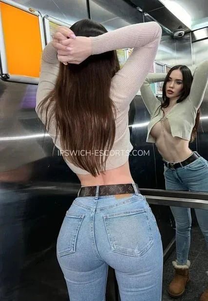 Ipswich escorts Adriana — 5