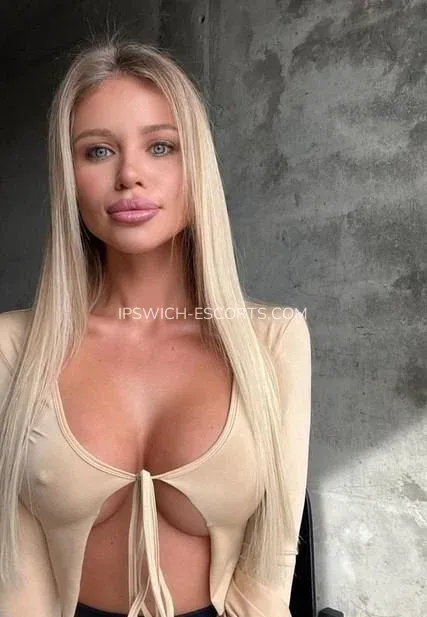 Ipswich escorts Miranda — 3