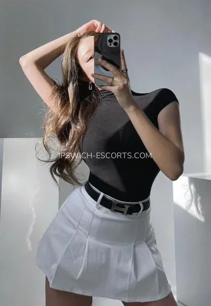 Ipswich escorts Hannah — 5