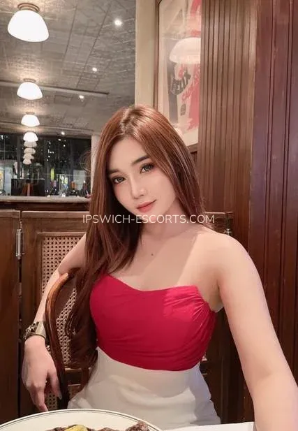 Ipswich escorts Emelie — 1