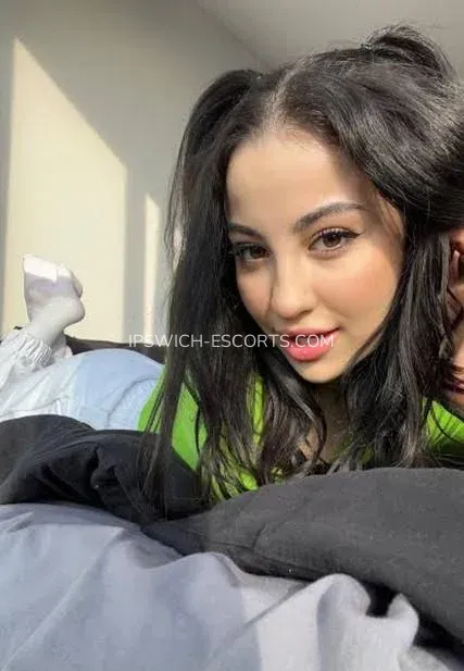 Ipswich escorts Caitlyn — 4