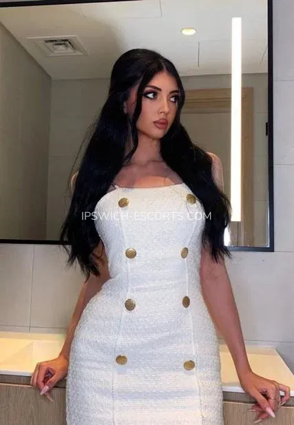 Ipswich escorts Emilia — 9