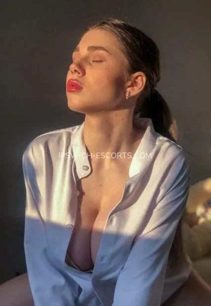 Ipswich escorts Constanza — 5