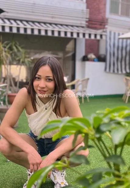 Ipswich escorts Dakota — 4