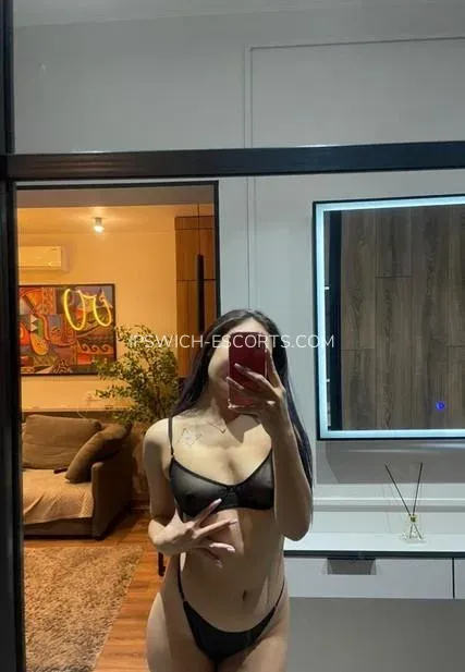 Ipswich escorts Brooklyn — 1