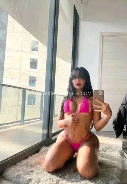 Ipswich escorts Lucy — 8