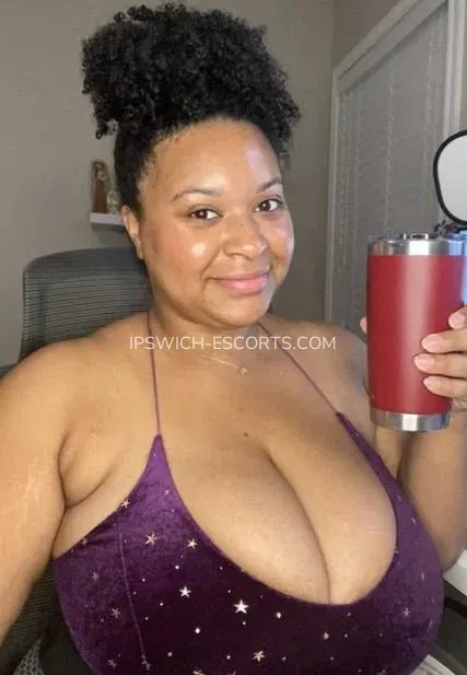 Ipswich escorts Carly — 10