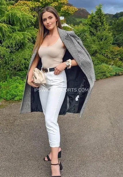 Ipswich escorts Cinta — 1