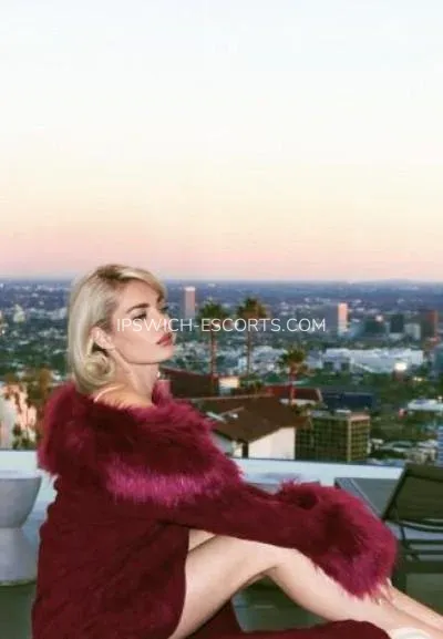 Ipswich escorts Lisa — 5