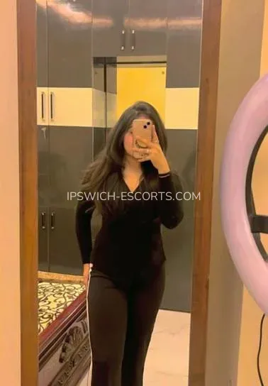 Ipswich escorts Lily — 1