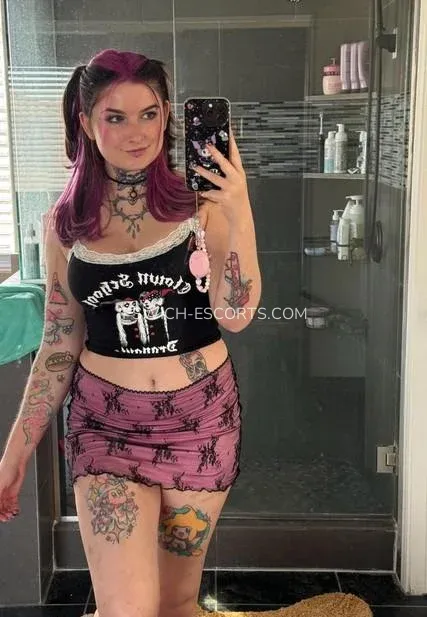 Ipswich escorts Caitlyn — 1