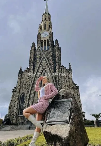 Ipswich escorts Amber — 4