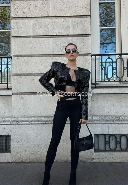 Ipswich escorts Brooke — 1