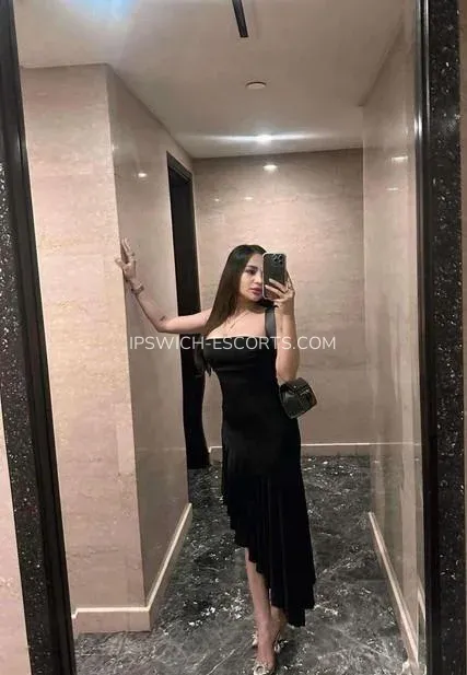 Ipswich escorts Linda — 3