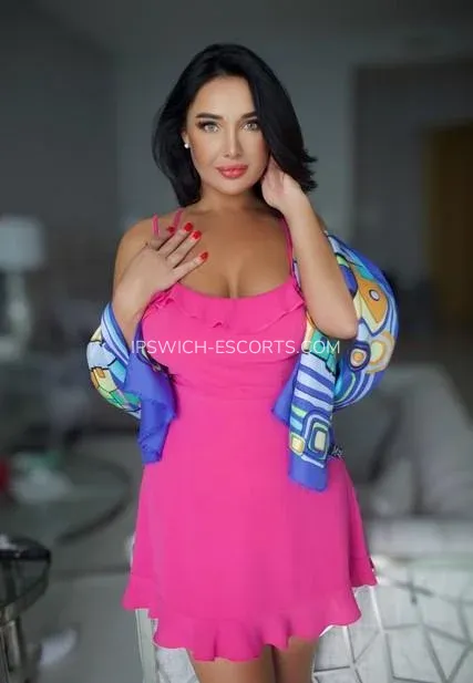 Ipswich escorts Helen — 1