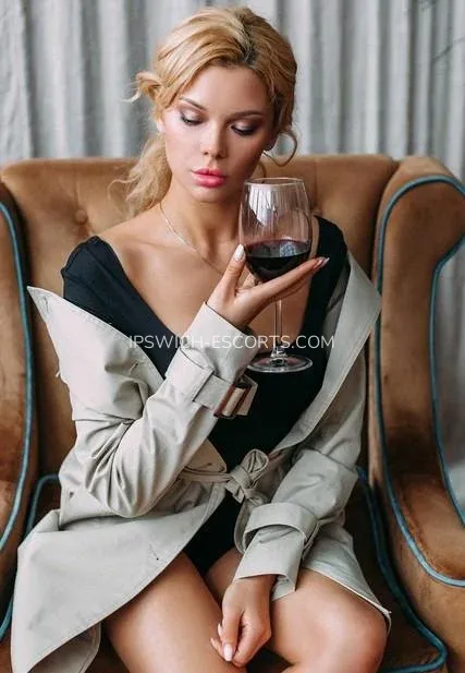 Ipswich escorts Caitlyn — 1