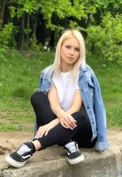 Ipswich escorts Amanda — 5