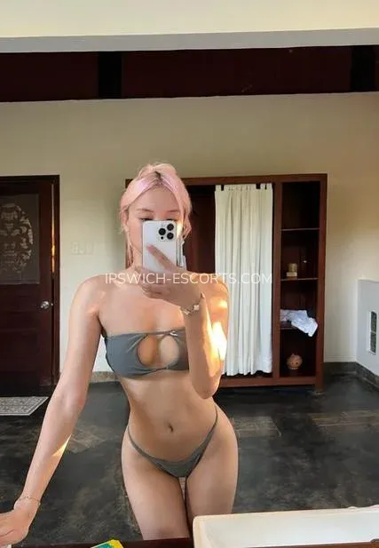 Ipswich escorts Rachel — 1